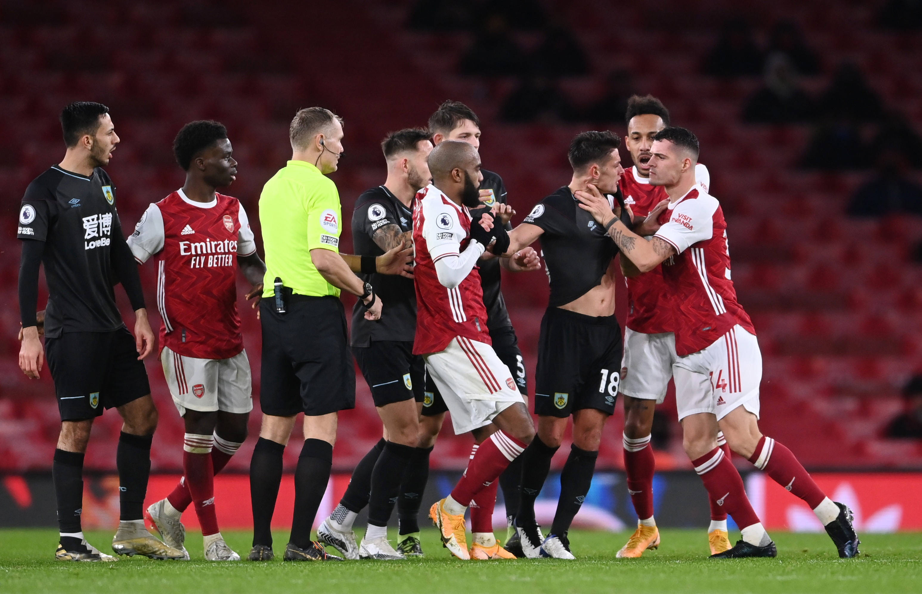 他们探讨了 他们探讨了